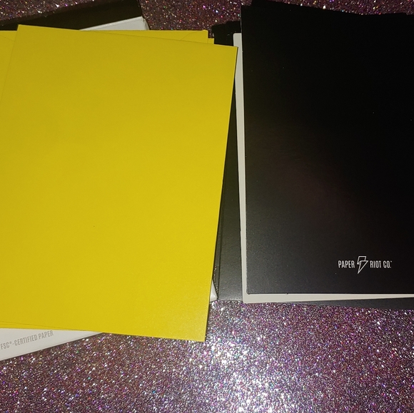 $4 Paper Riot Co. 10ct Thanks High Five - Picture 4 of 6